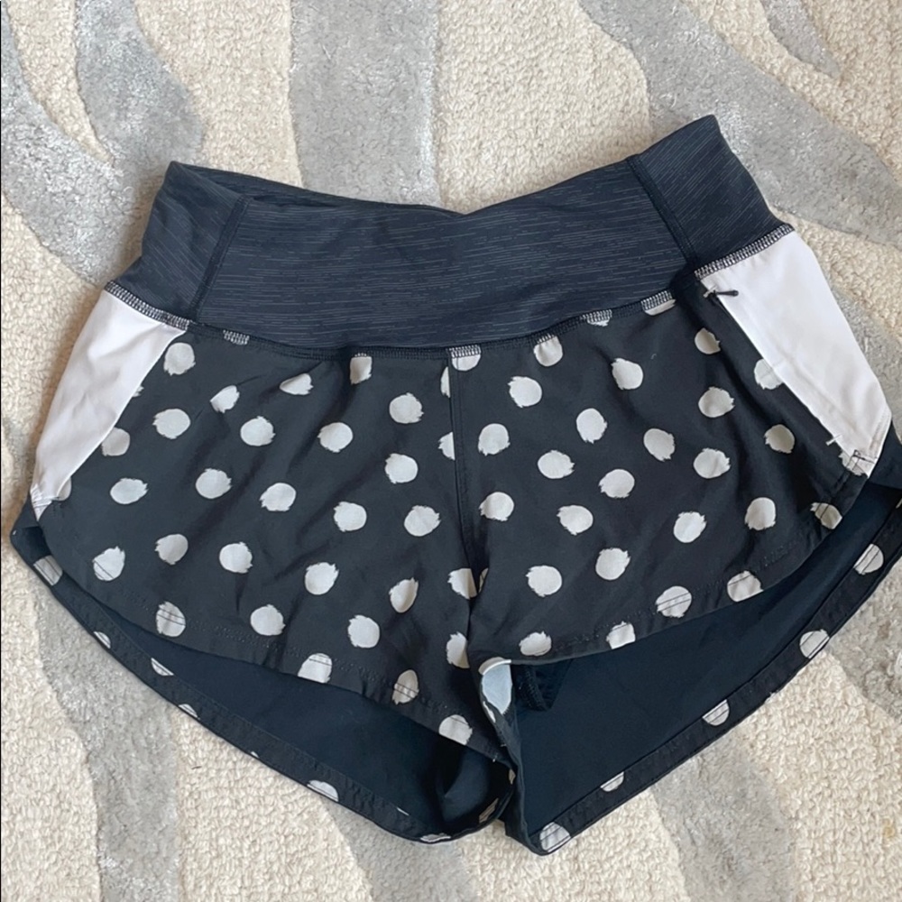 Outdoor voices shorts